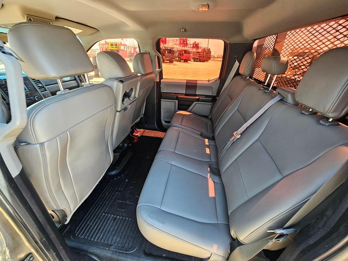 Used 2019 FORD F-250 SUPER DUTY CREW CAB PICKUP TRUCK