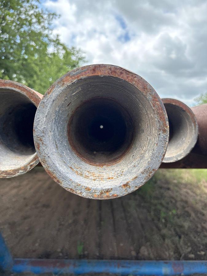 Used 5-7/8”OD x 2-3/8”ID x 29.76’L 4-1/2XH SLICK DRILL COLLAR