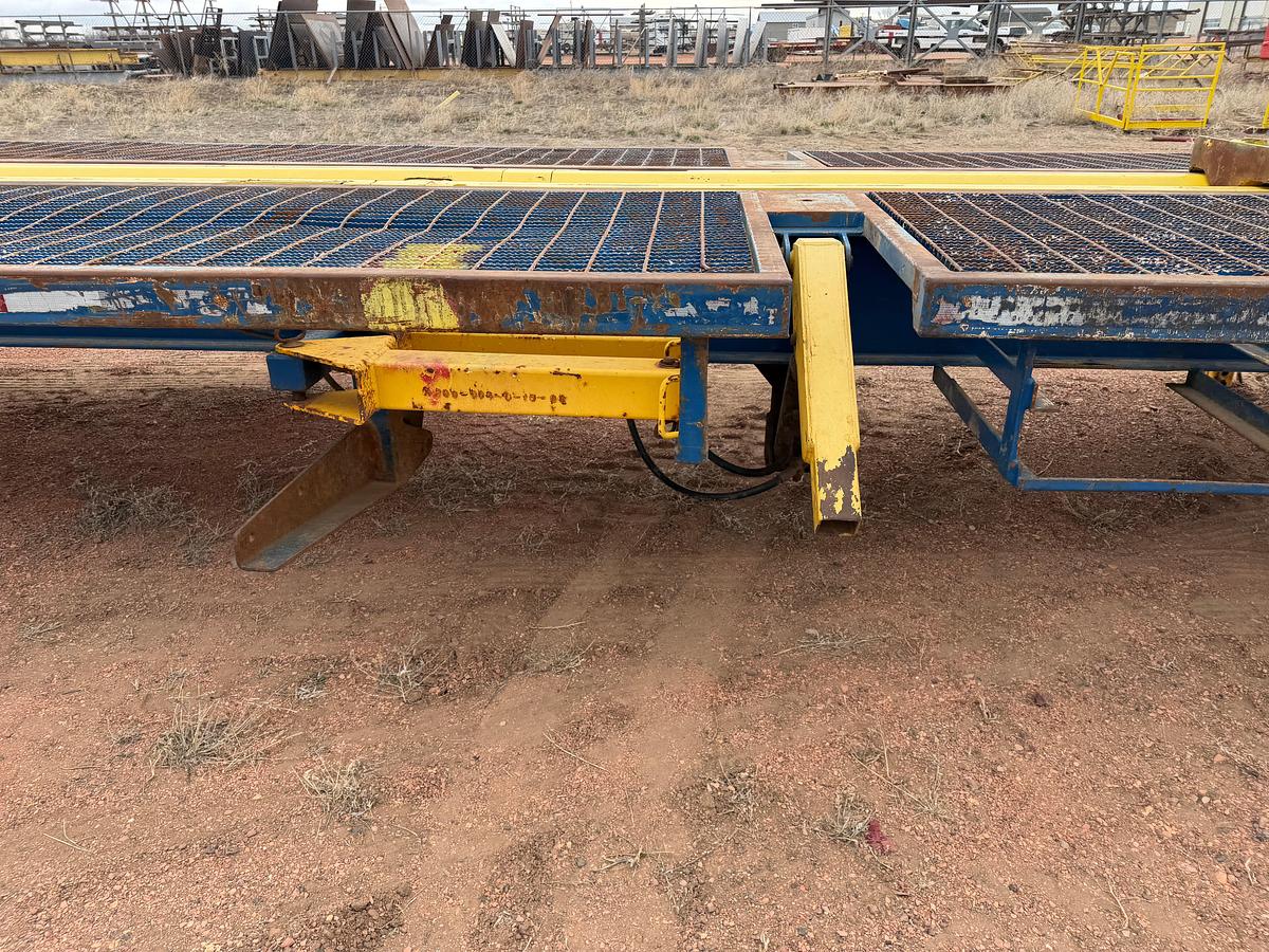 Used FORUM TRAILER MTD. 40' HYD. PIPE HANDLER