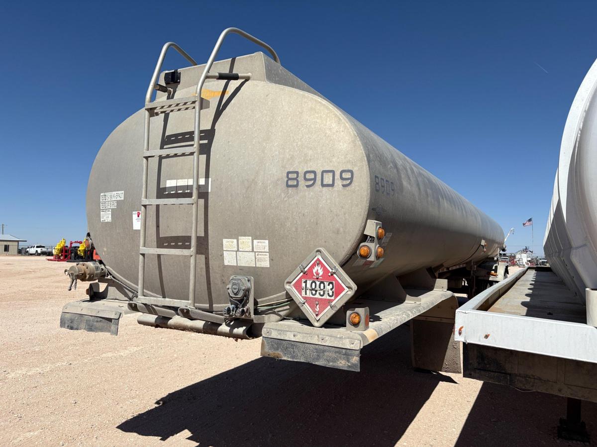 Used 2007 BEALL TRAILERS 9,600 GALLON 3-COMPART T/A ALUMINUM FUEL TRAILER