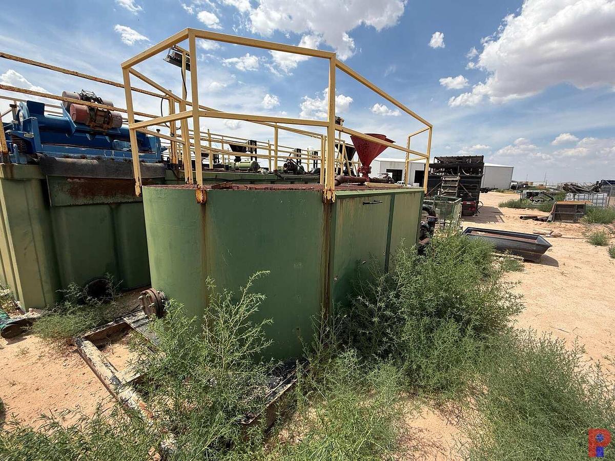 Used 17’L X 7.5’W X 5’H  SGL. COMPARTMENT 90 BBL MIXING TANK