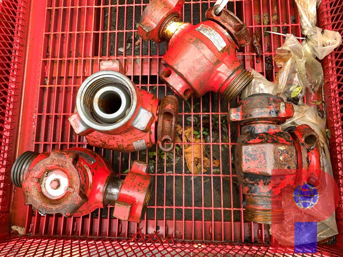 Used BIN OF (4) TESTED 2’ X 2’ FIG 1502 15K WP PLUG VALVES