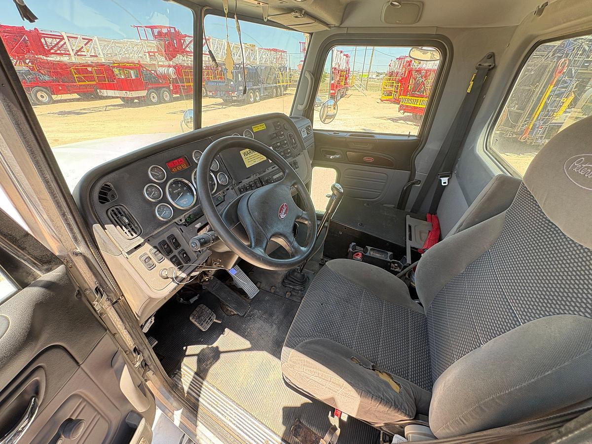 Used MANITEX 50155SHL 50-TON CRANE MTD ON 2013 PETERBILT 367 DAYCAB TRUCK