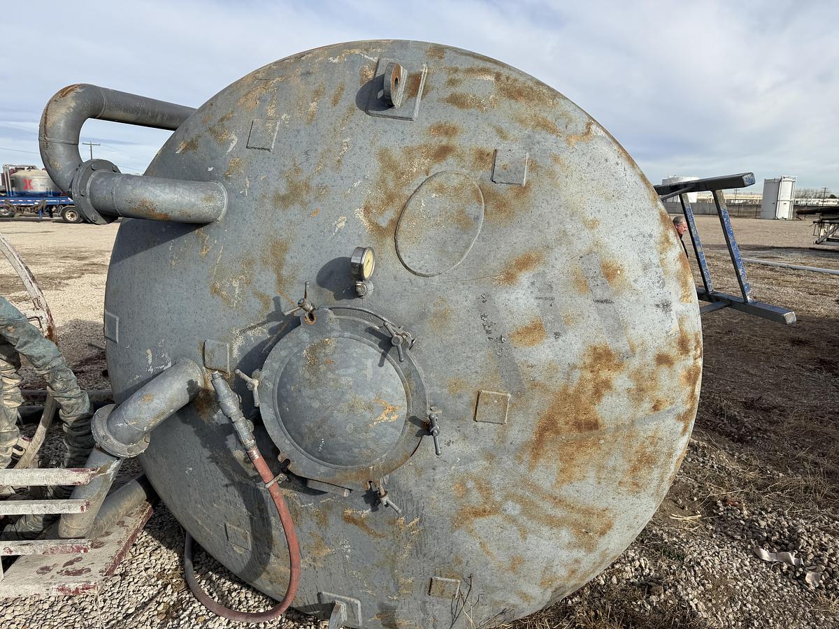 Used 330 CF DRY BULK CEMENT POD (HALF FULL OF TYPE G)