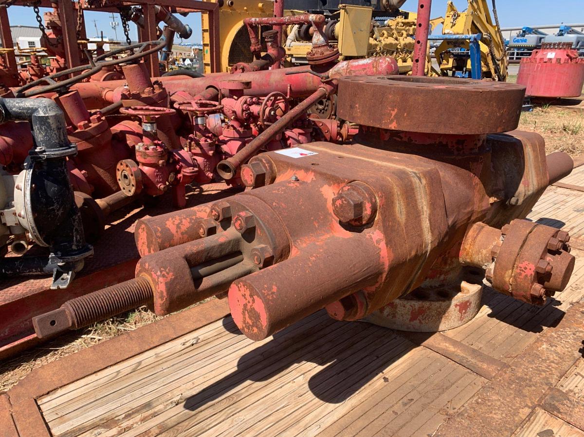 Used SINGLE BOP 13 5/8 ID 10k U Type