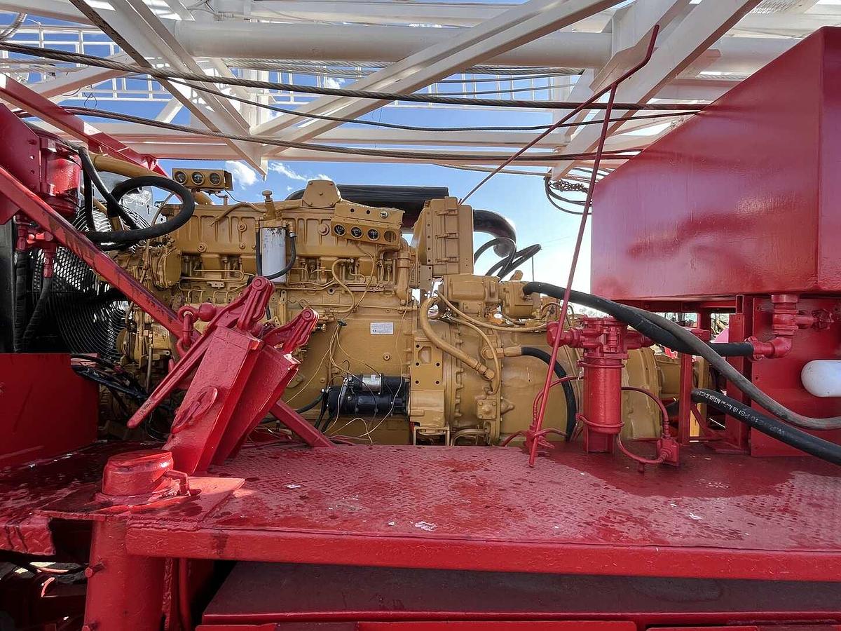 Used COOPER LTO 350 DD WELL SERVICE RIG