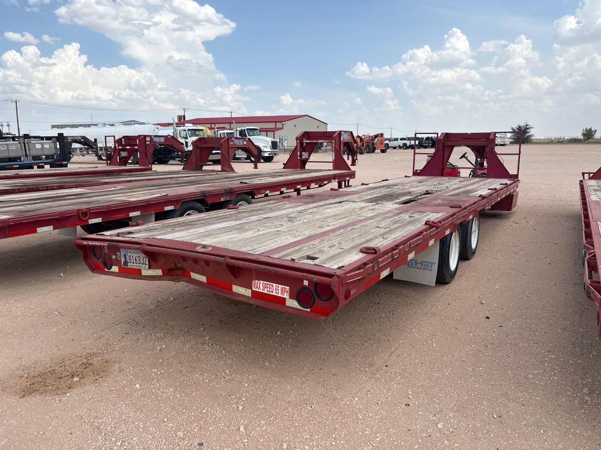 Used 2014 TOP HAT TRAILERS 30’ X 102” T/A GOOSENECK TRAILER