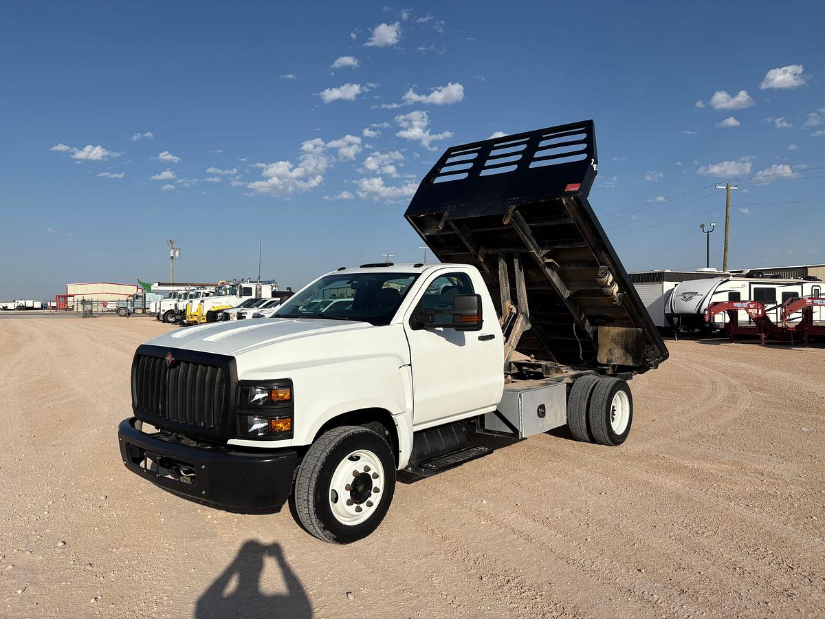 Used 2022 INTERNATIONAL CV515 SINGLE CAB FLATBED DUMP TRUCK