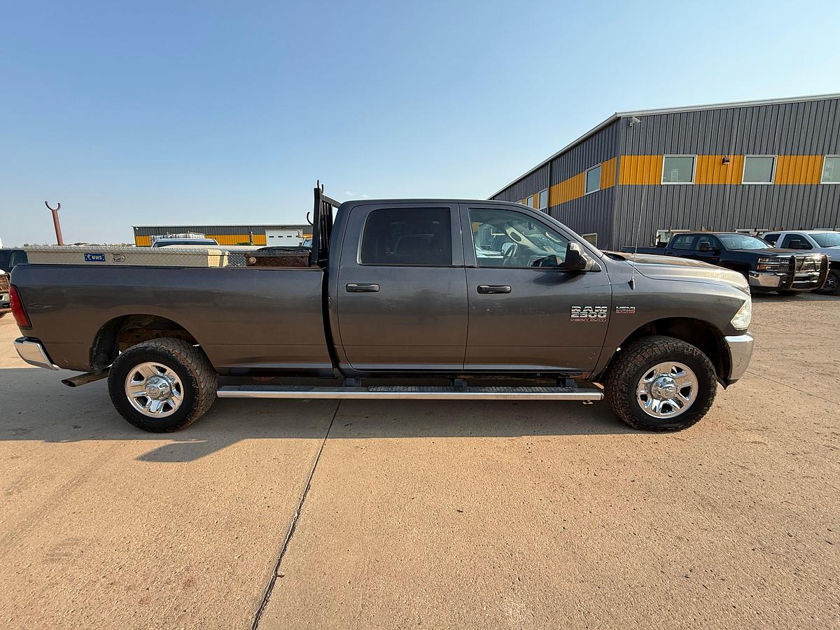 Used 2015 RAM 2500 HD 4X4 CREW CAB PICKUP TRUCK