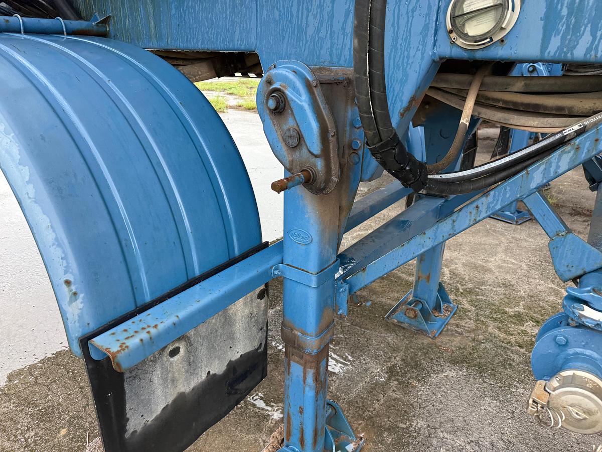 Used 2012 WILCO 4,100 GALLON W/ HYD AGITATORS T/A ACID TRANSPORT TRAILER