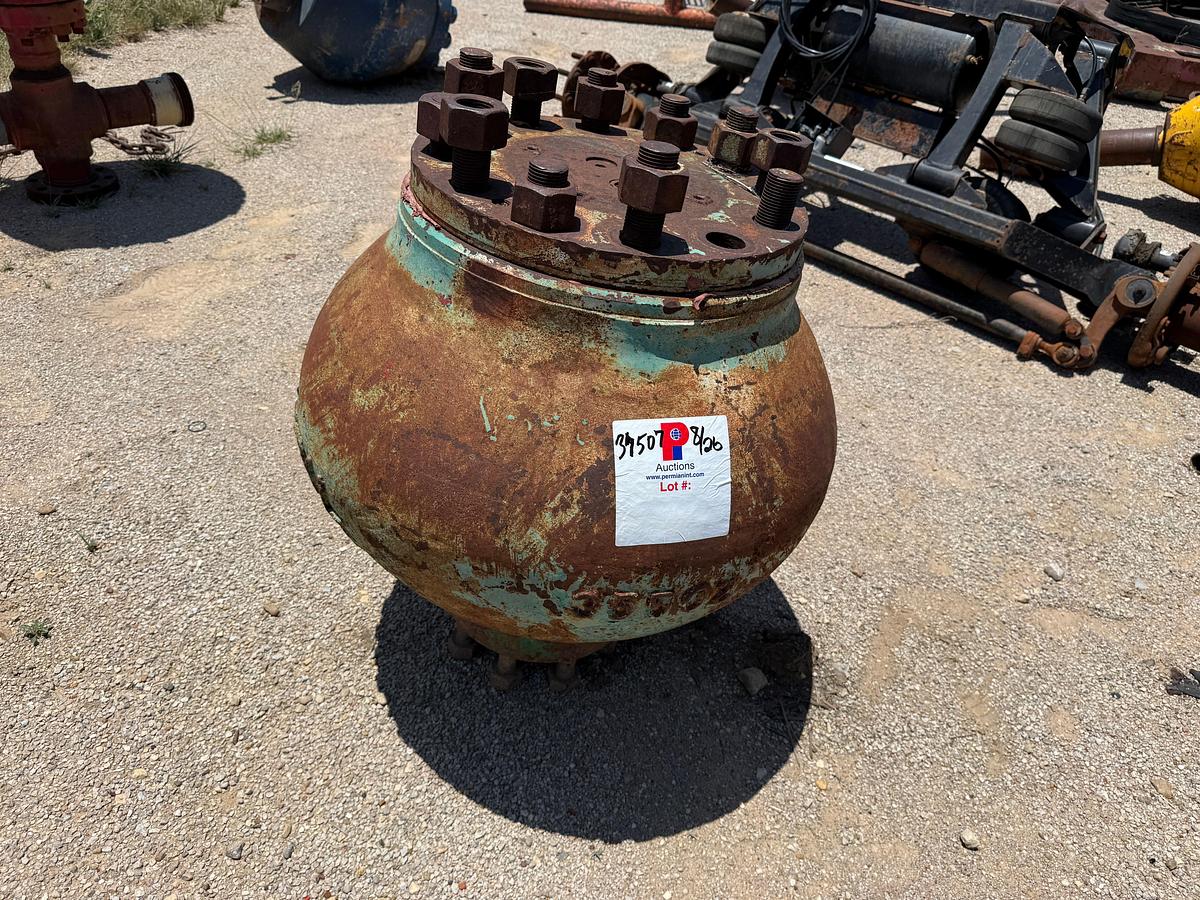 Used HYDRIL 3K WP PULSATION DAMPENER