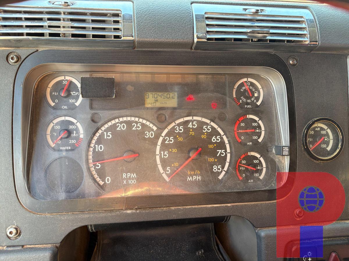 Used 2010 FREIGHTLINER CASCADIA T/A SLEEPER HAUL TRUCK