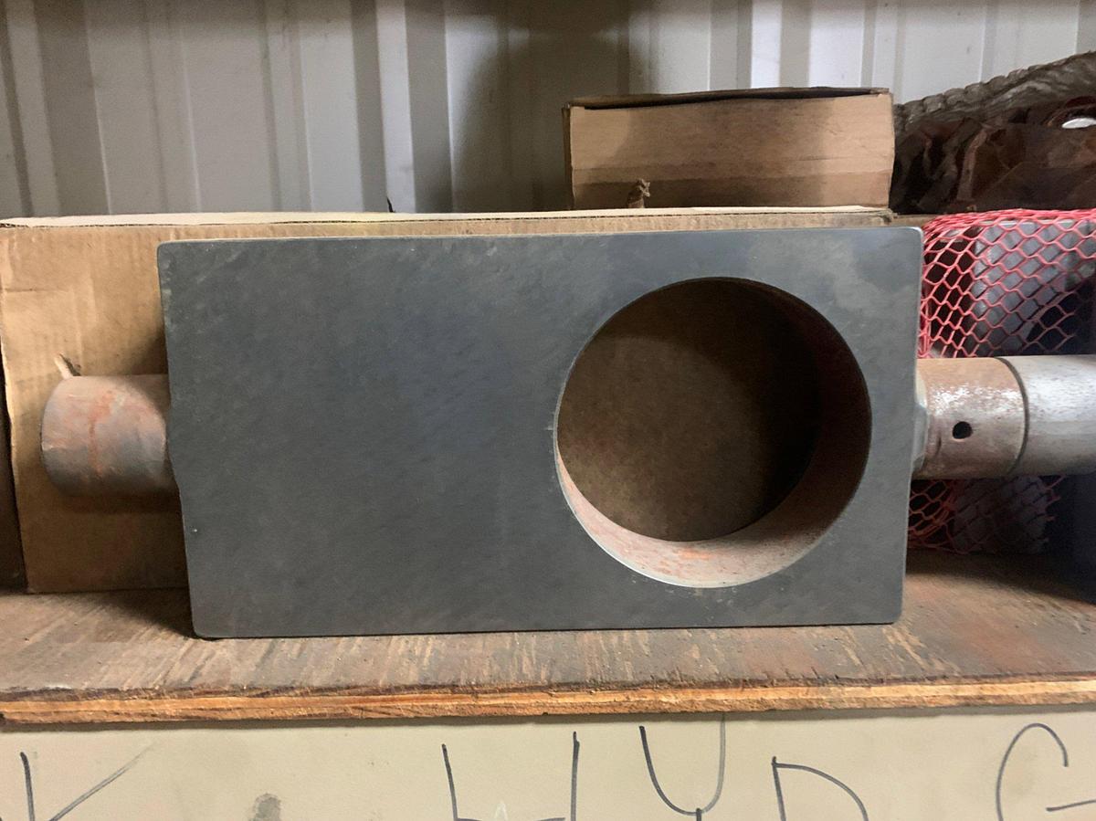Used (33) 4” 10k Valve Gates