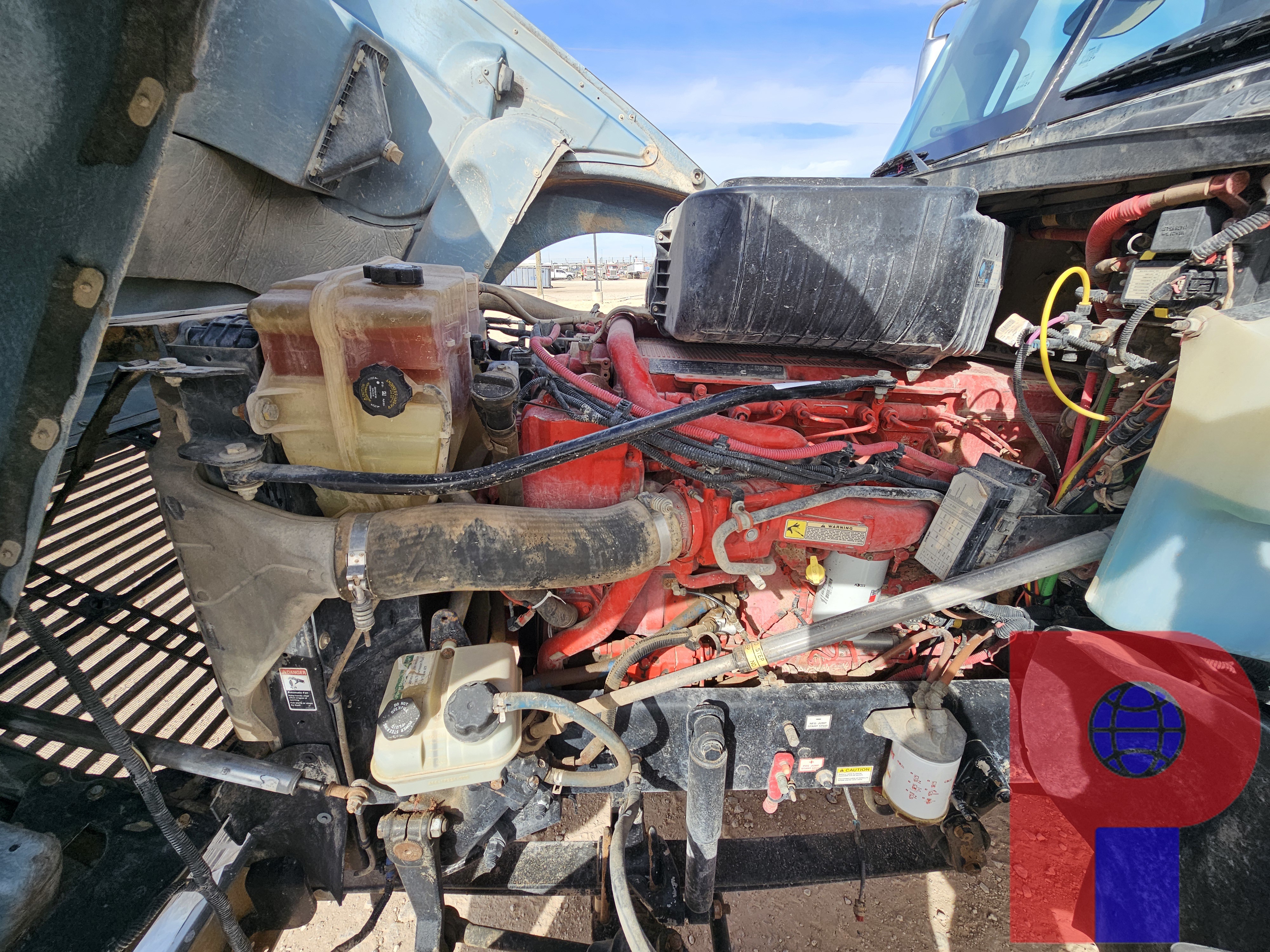 Used 2015 FREIGHTLINER T/A SLEEPER HAUL TRUCK