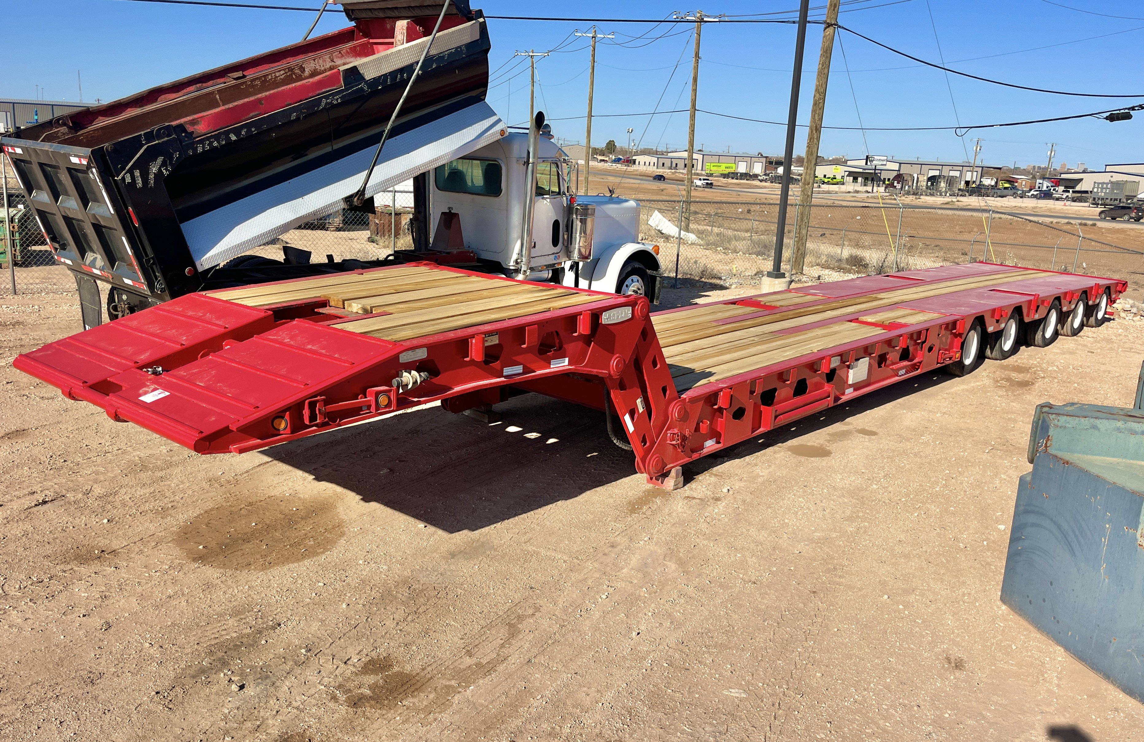 Used 2011 ASPEN 5-AXLE SCISSOR NECK OILFIELD LOWBOY TRAILER