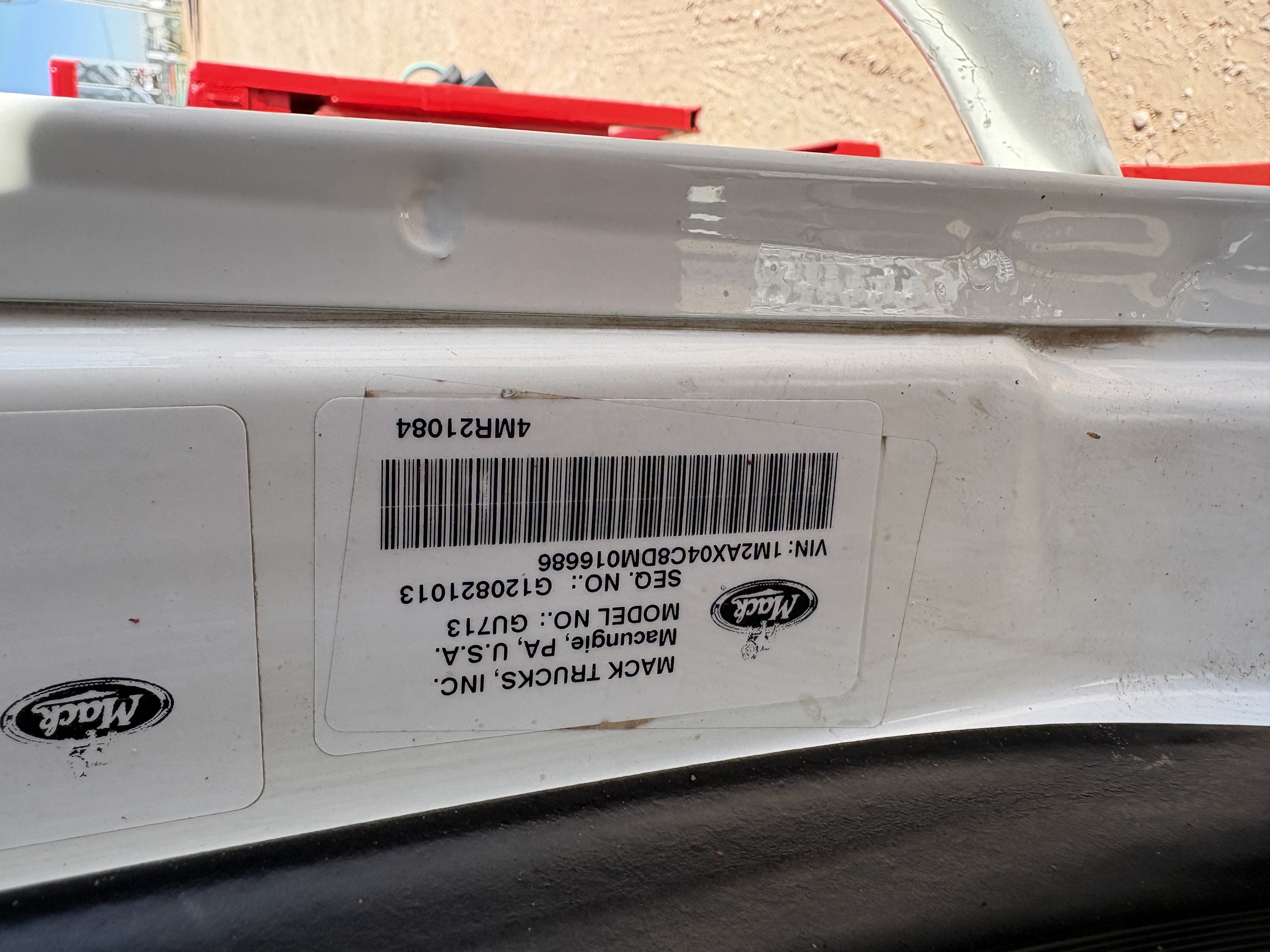 Used 2013 MACK GRANITE T/A DAYCAB POLE TRUCK