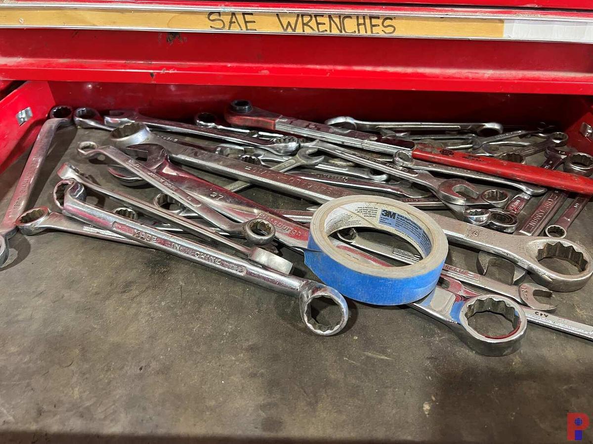 Used US GENERAL 22 DRAWER INDUSTRIAL TOOL BOX & POPULAR MECHANICS TOOL BOX W/ TOOLS TO INCLUDE: SEE DETAILS