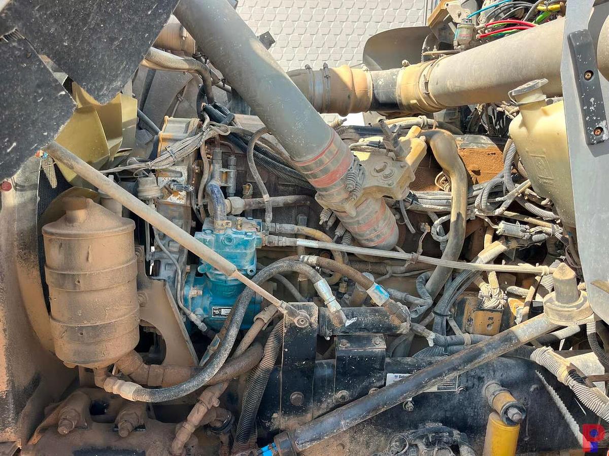 Used 2006 KENWORTH T800B TRI AXLE 1-1/2” COIL TUBING TRUCK