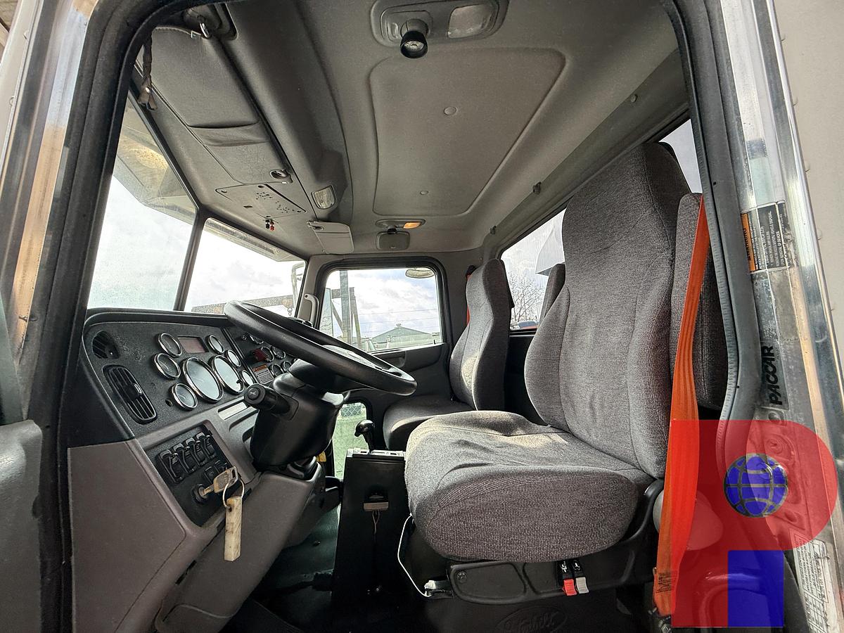 Used 2014 PETERBILT 388 T/A DUMP TRUCK