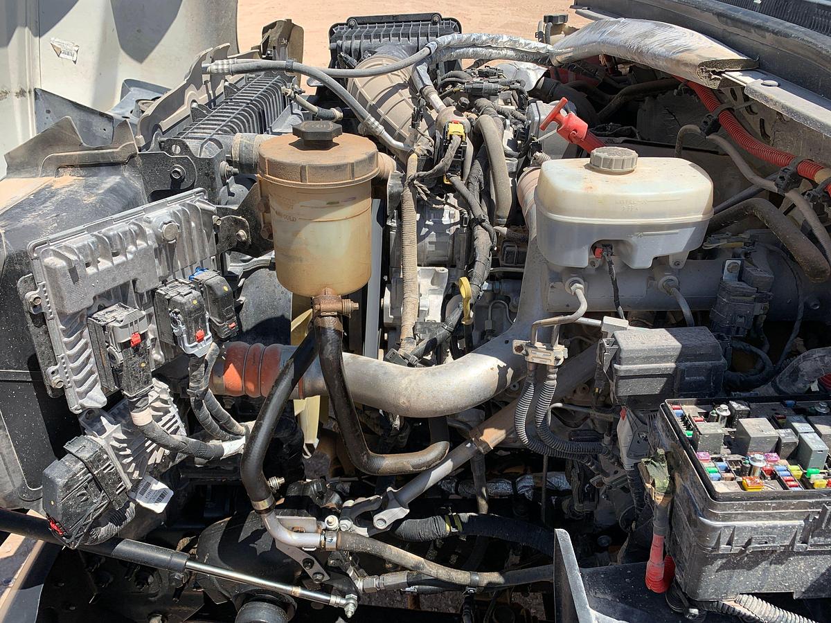 Used 2022 CHEVROLET SILVERADO 6500HD FLATBED TRUCK