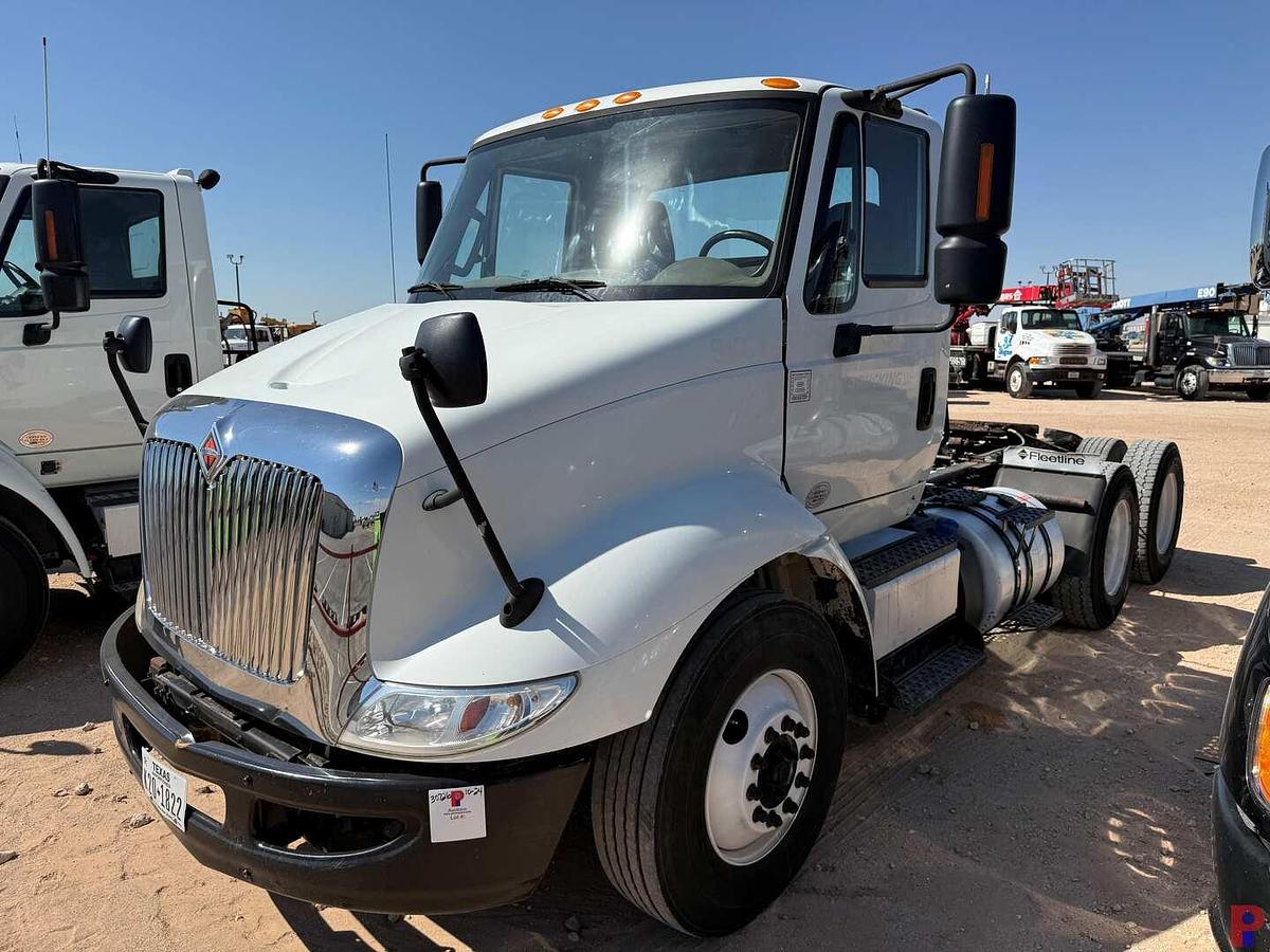 Used 2018 INTERNATIONAL TRANSTAR 8600 T/A DAY CAB TRUCK TRACTOR