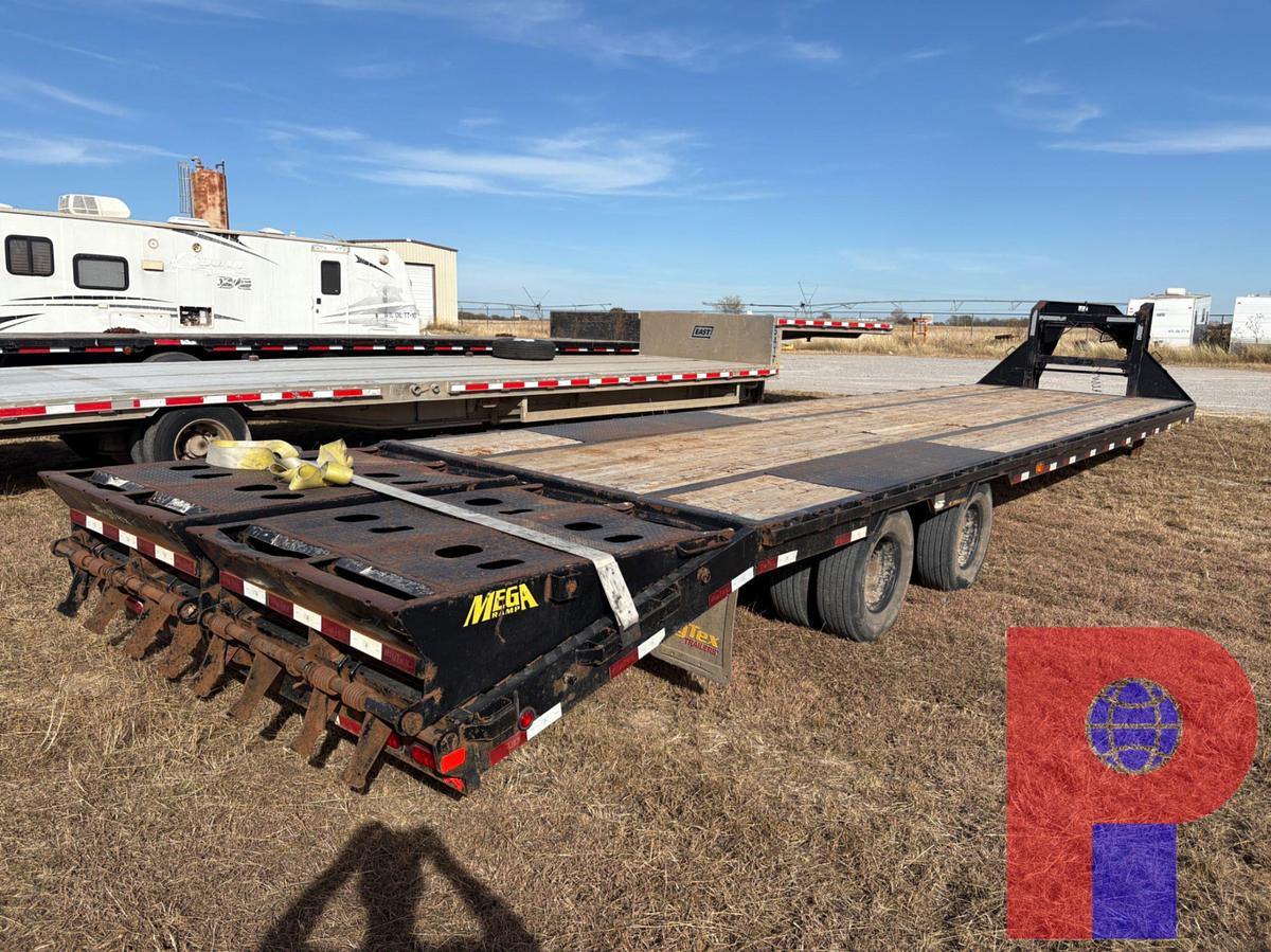 Used 2019 BIG TEX 35’ X 102” T/A GOOSENECK TRAILER