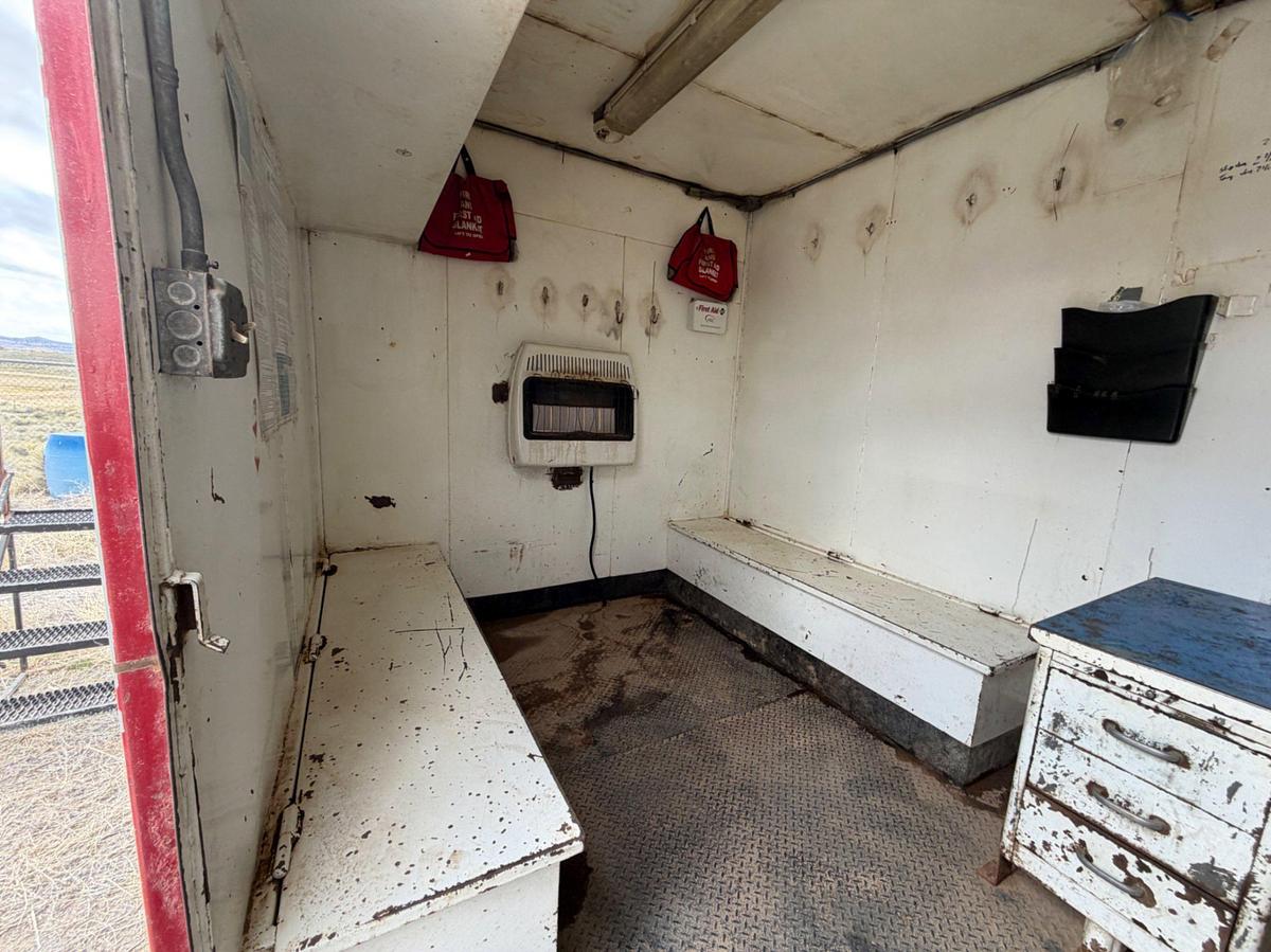 Used Scott’s 24’ Custom Dog House Trailer