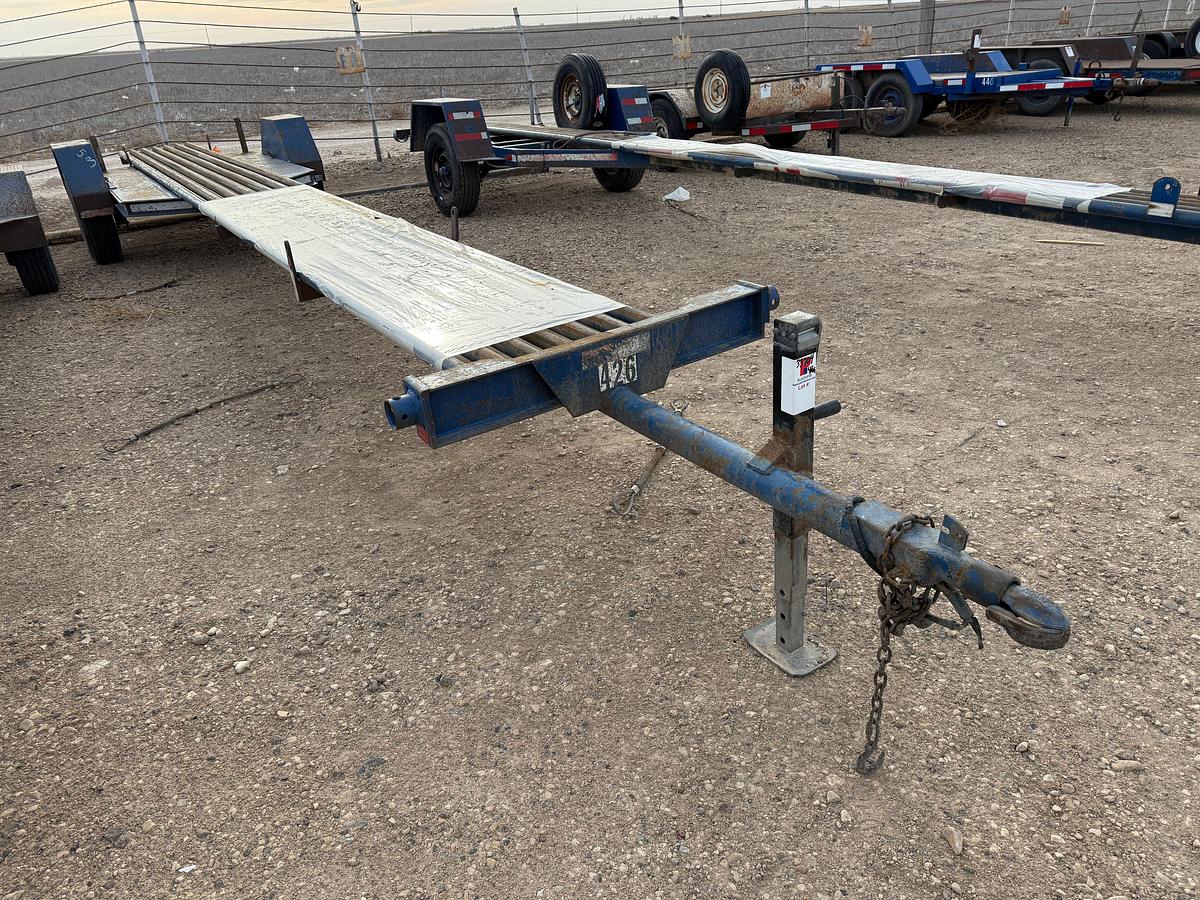 Used 2000 HMDE 30’ S/A BUMPER PULL DRILL COLLAR TRAILER
