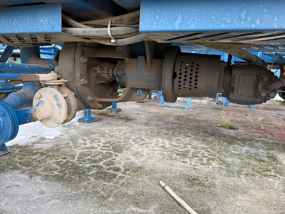 Used 2012 WILCO 4,100 GALLON W/ HYD AGITATORS T/A ACID TRANSPORT TRAILER