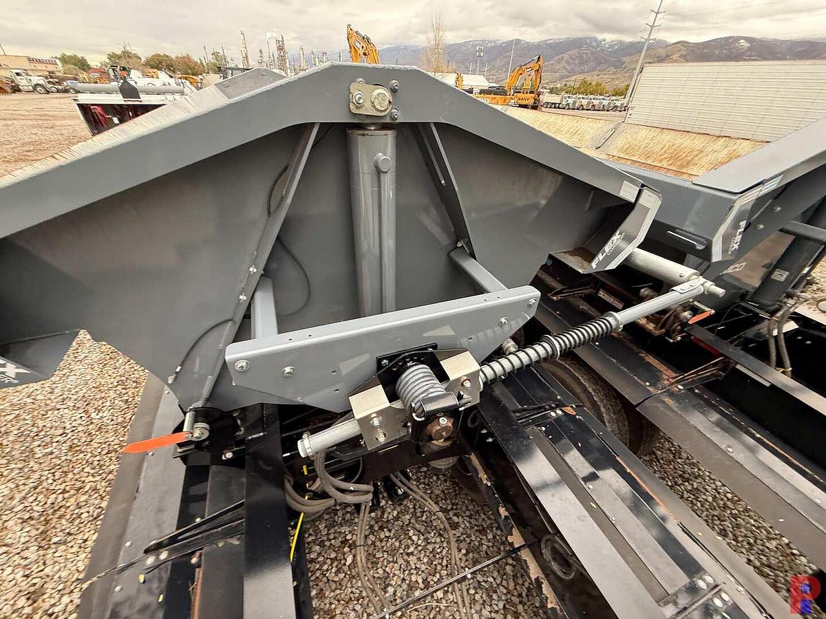 Used 2022 DEMCO 46’ TRI AXLE SIDE DUMP TRAILER