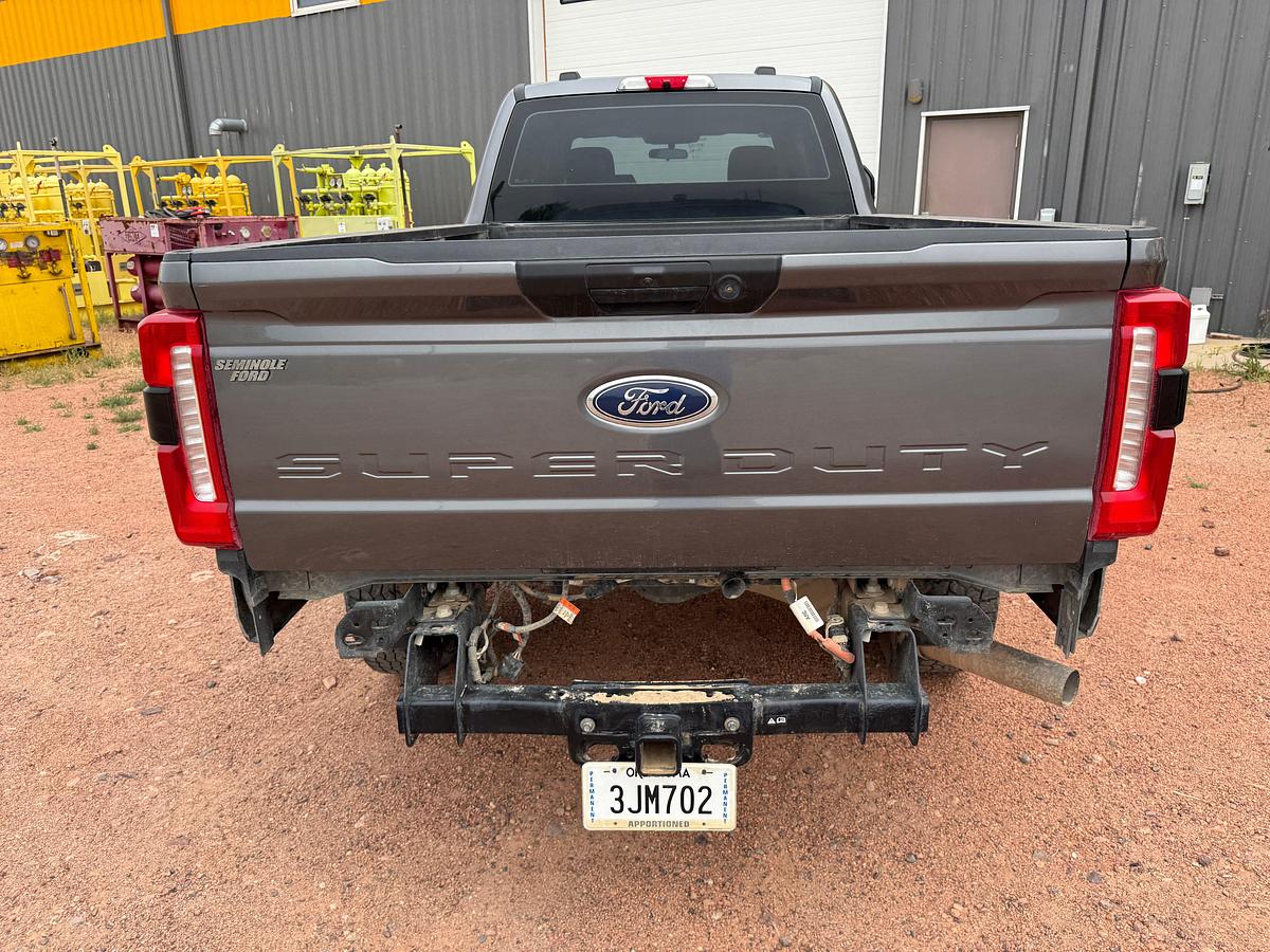 Used 2023 FORD F-250 SD STX 4WD CREW CAB PICKUP TRUCK