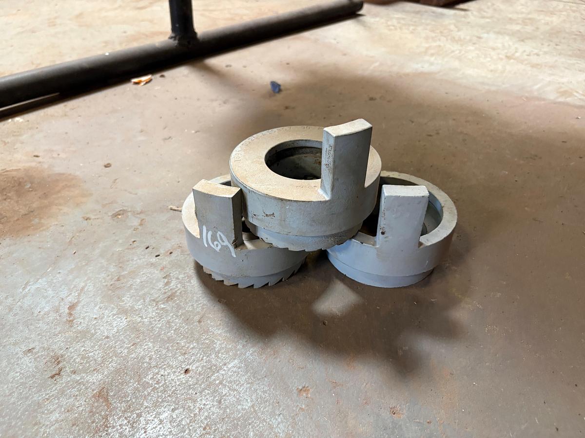 Used (3x$) GR169 mill controls