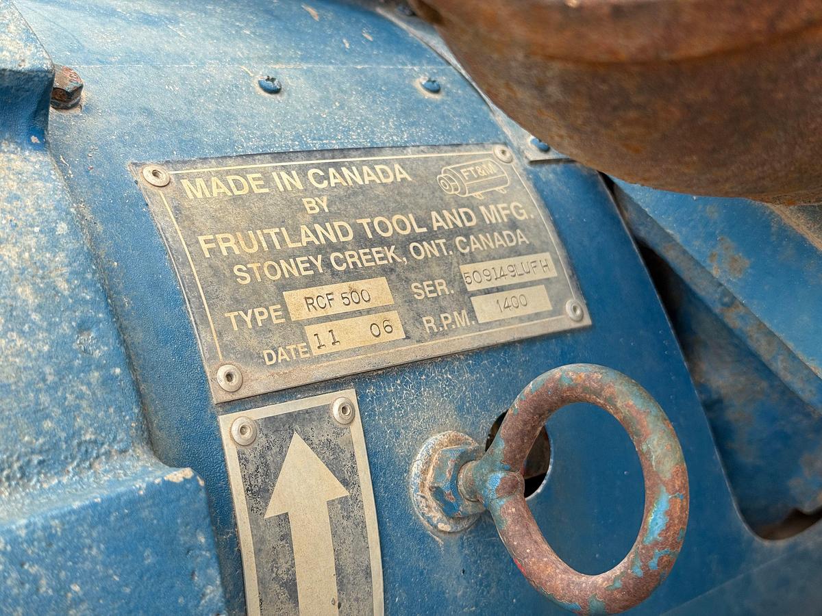 Used 1993 MACK RD690S T/A 75-BBL VACUUM TRUCK