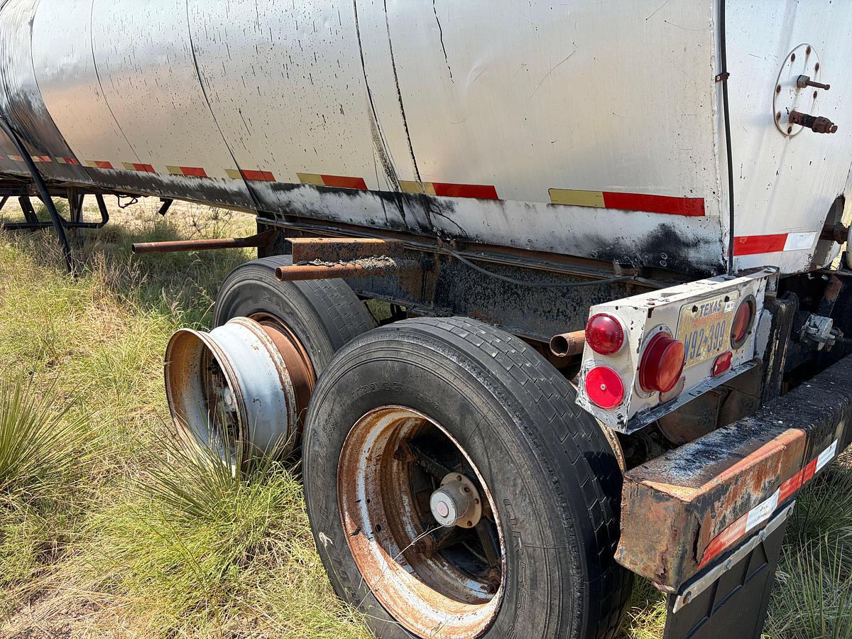 Used 1975 UNKNOWN  ASPHAULT TRAILER