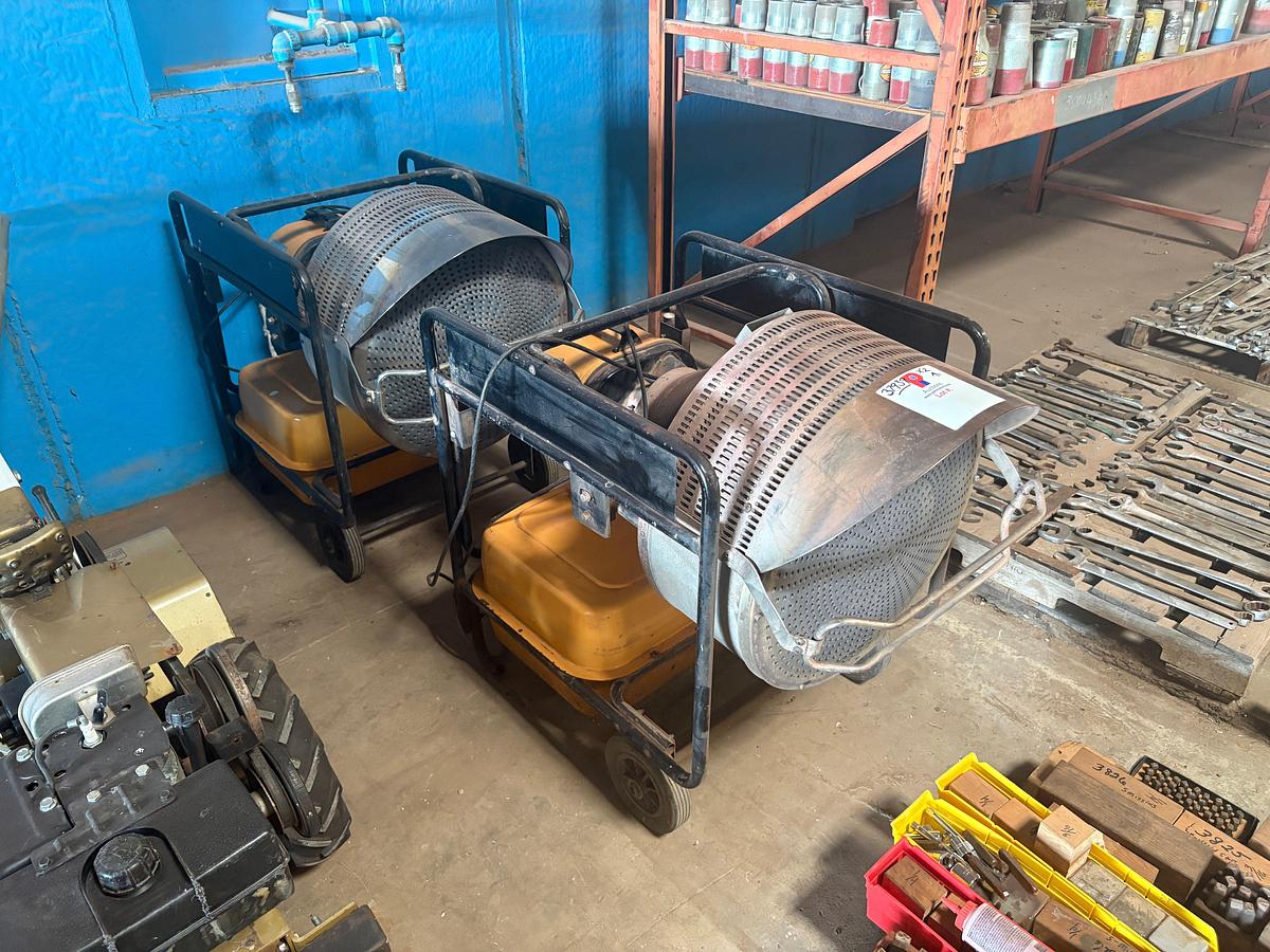 Used (2) Shizuoka seiki VAL6KBE1JA oil fired shop heaters