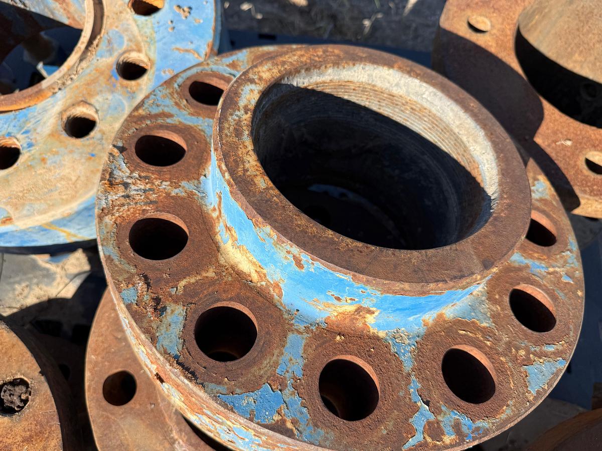 Used PALLET W/ (3) HALL STRIPPER HEADS, (1) GUIBERSON STRIPPER HEAD, (1) 7-1/16” X 4-3/4” DSA FLANGE, (2) THREADED FLANGES