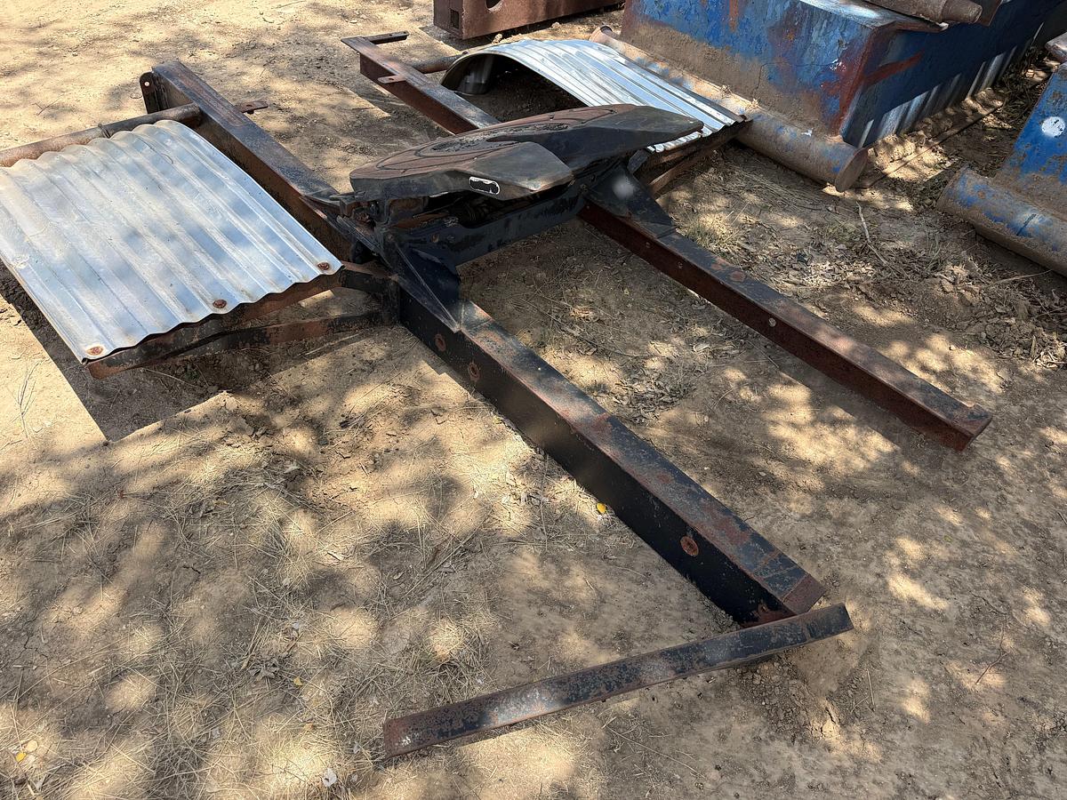 Used (1) COMPLETE FIFTH WHEEL ASSEMBLY & (2) AIR SLIDE FIFTH WHEEL BASE PLATES & TRACKS