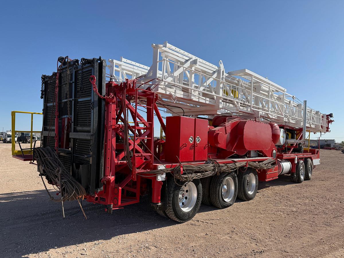Used 2012 RIG WORKS MUSTANG 550 DD 104’-275K 5-AXLE WELL SERVICE RIG