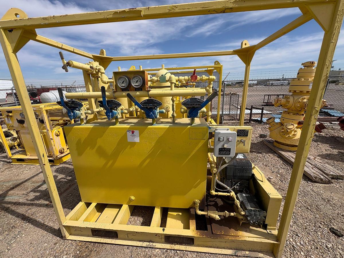 Used Meyer 4-station closing unit, skidded