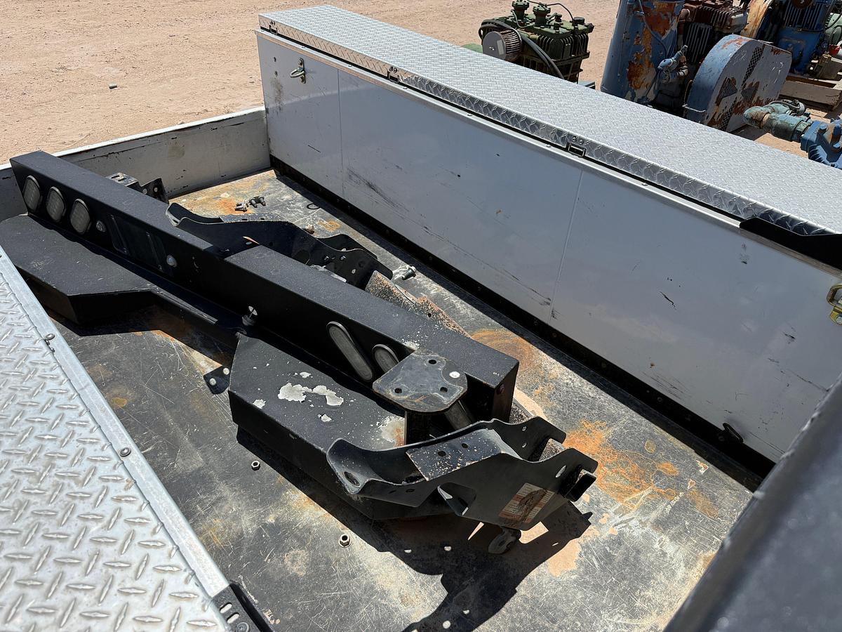 Used CM TRUCK SERVICE UTILITY BED 99”L x 88”W FITS 2020 FORD F-250