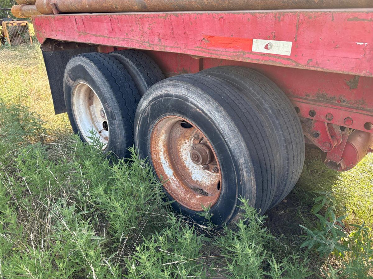Used 40’ x 92” T/A OILFIELD FLOAT TRAILER