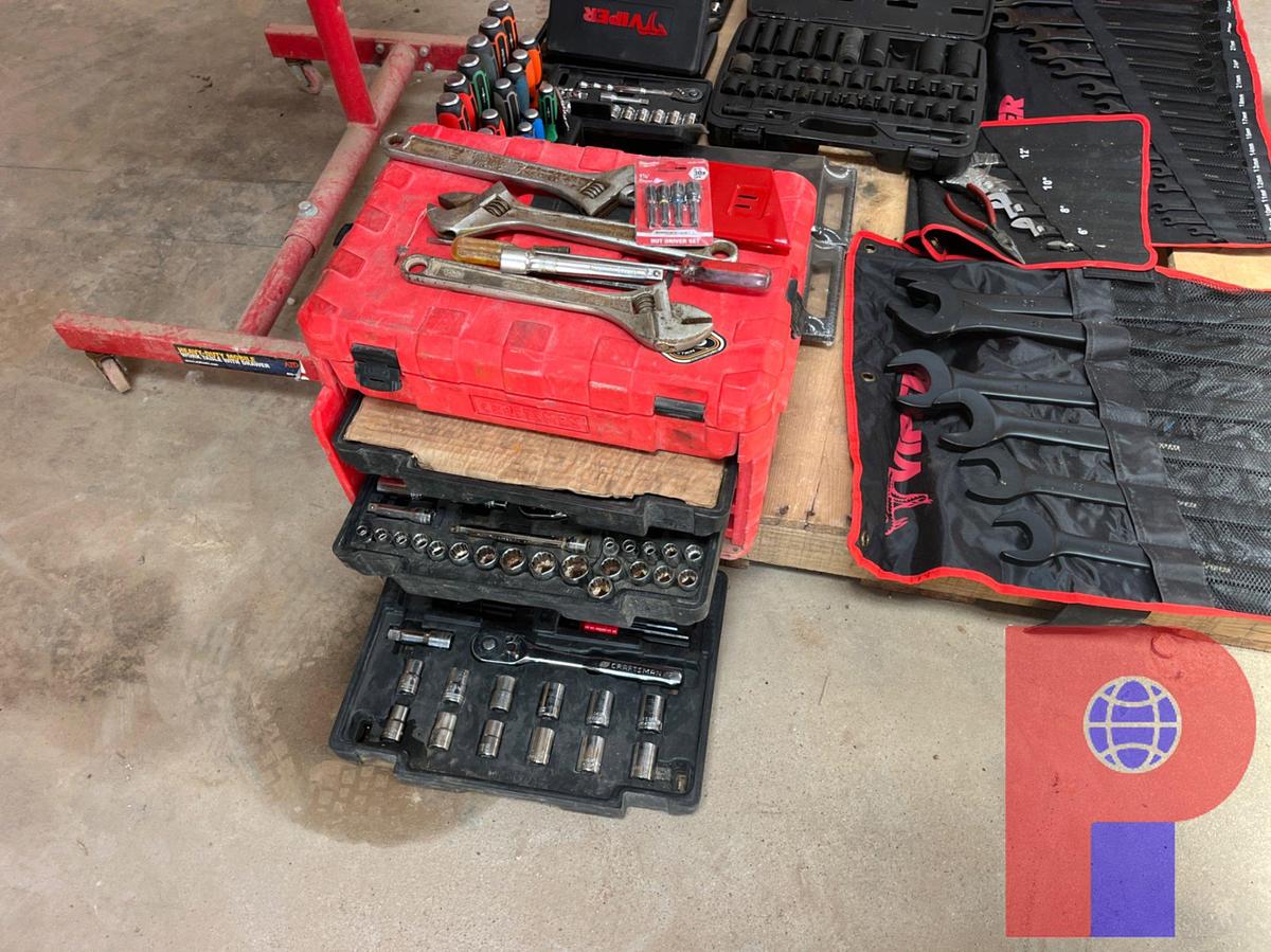 Used PALLET OF VIPER HAND TOOLS (MOSTLY UNUSED)