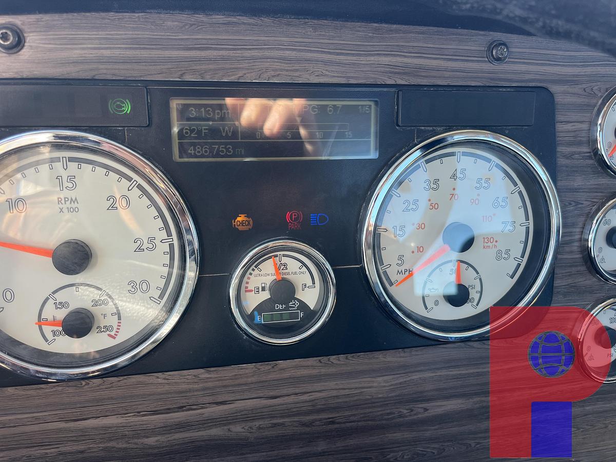 Used 2022 FREIGHTLINER CORONADO 122 SD T/A DAYCAB HAUL TRUCK