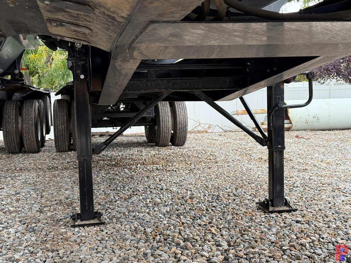 Used 2022 DEMCO 46’ TRI AXLE SIDE DUMP TRAILER