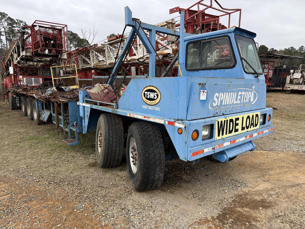 Used 2008 CRANE CARRIER 43’ X 102” 5-AXLE WS RIG CARRIER PARTS ONLY