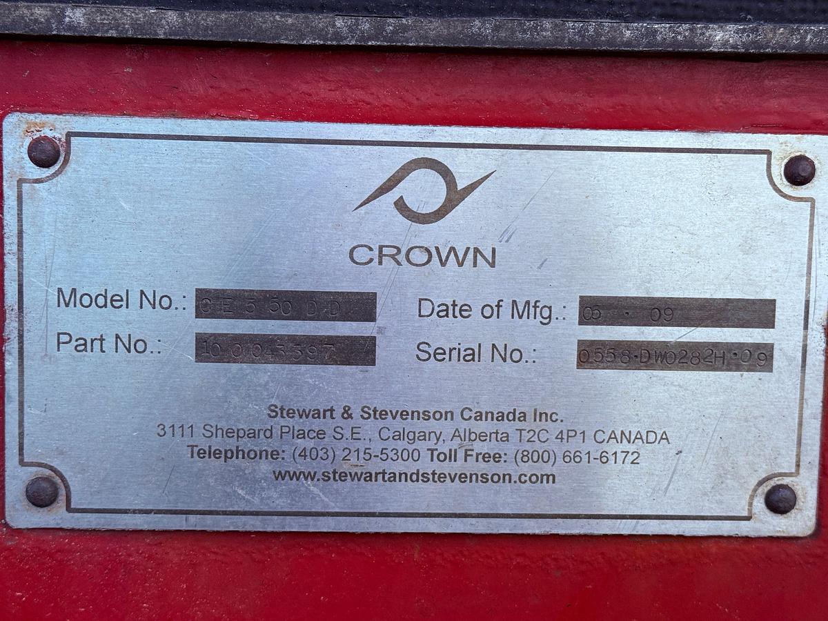 Used 2004 CROWN CE550 DD 104’-250K 5-AXLE WELL SEEVICE WORKOVER RIG