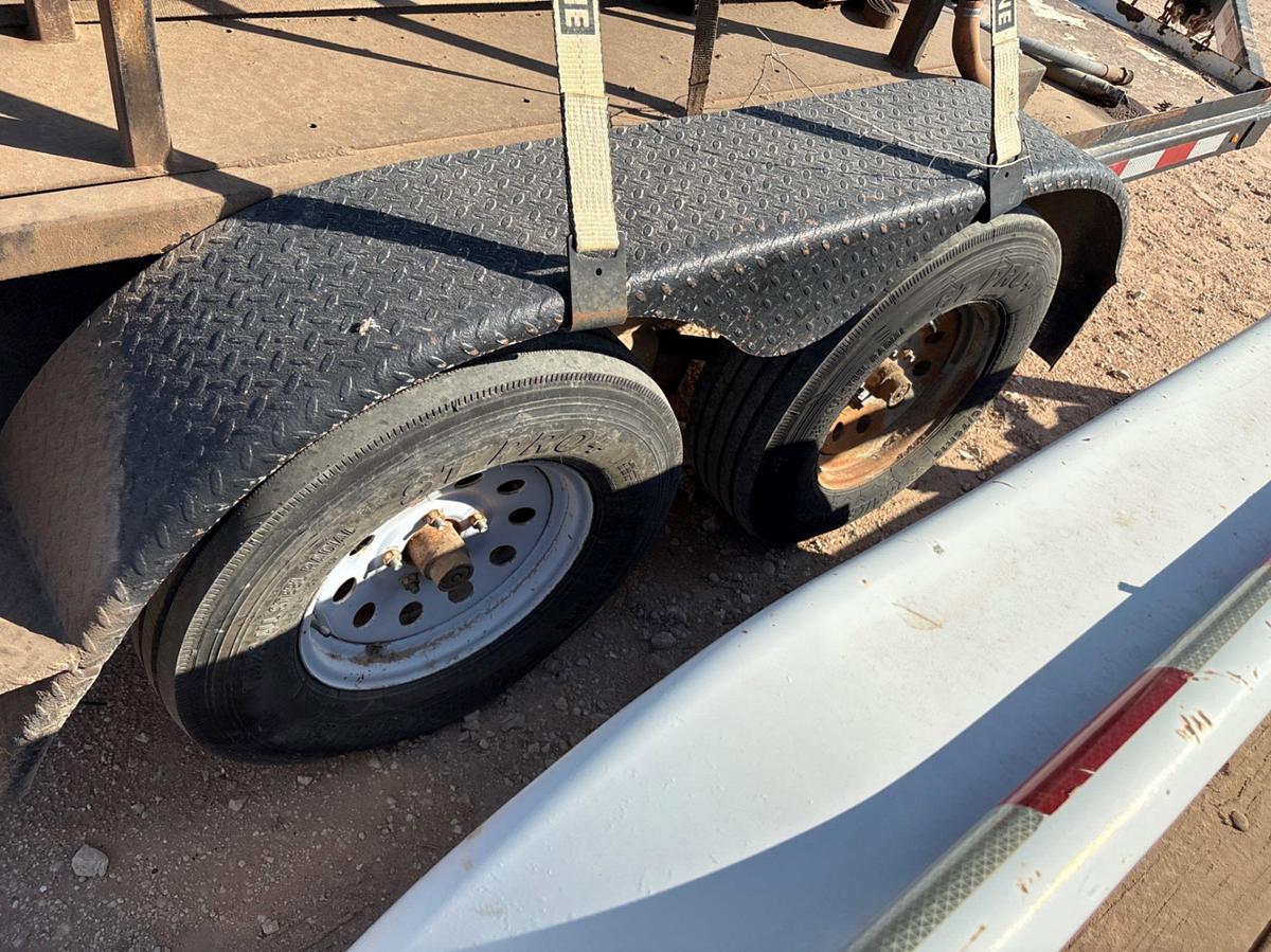 Used 2014 VALLEY 10.5’ X 4.5’ T/A BUMPER PULL GREASE PUMP TRAILER