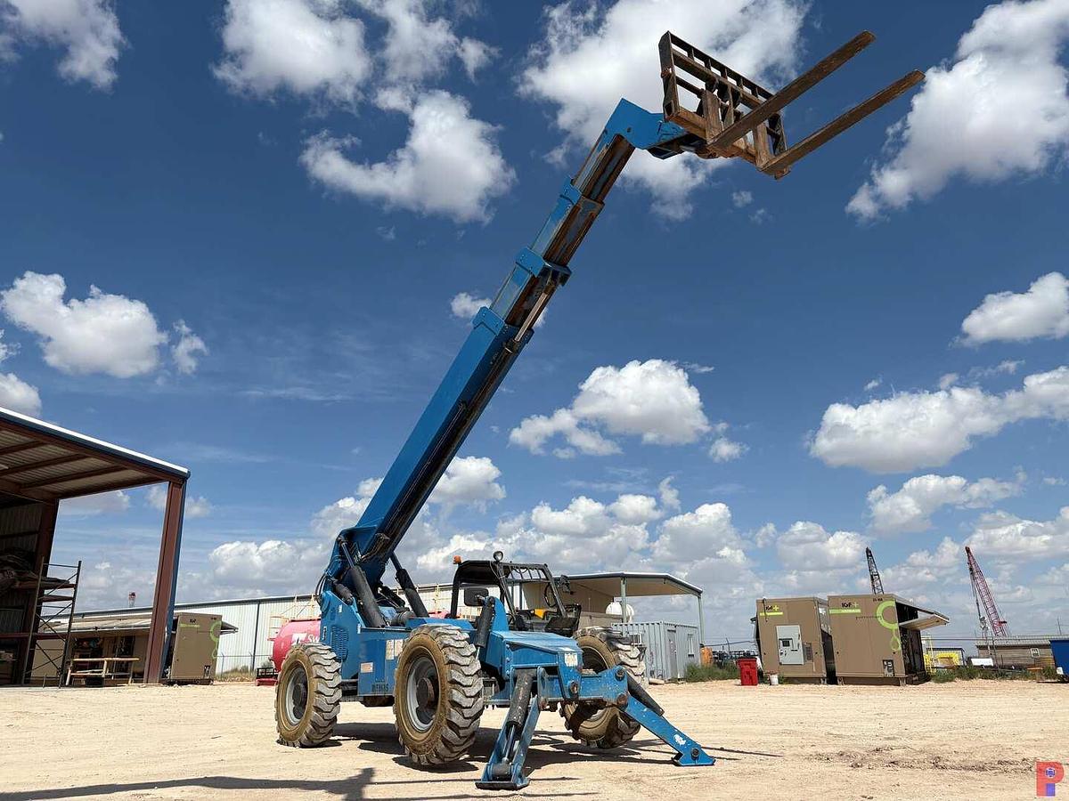 Used 2014 GENIE GTH-1056 10,000LB TELEHANDLER