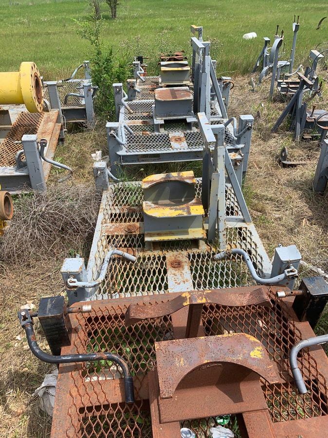 Used (2) 7-1/16 10k Fluid Crosses w/ 8 Transport Skids