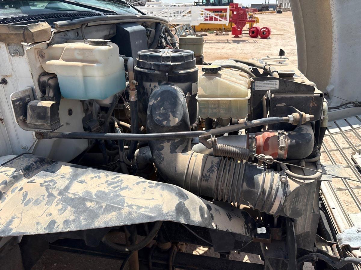 Used 2000 CHEVROLET C6500 S/A WIRELINE TRUCK